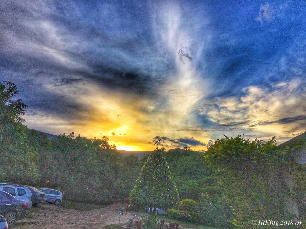 Pousada Lakshmi Hotel วาเล ดู คาเปา ภายนอก รูปภาพ